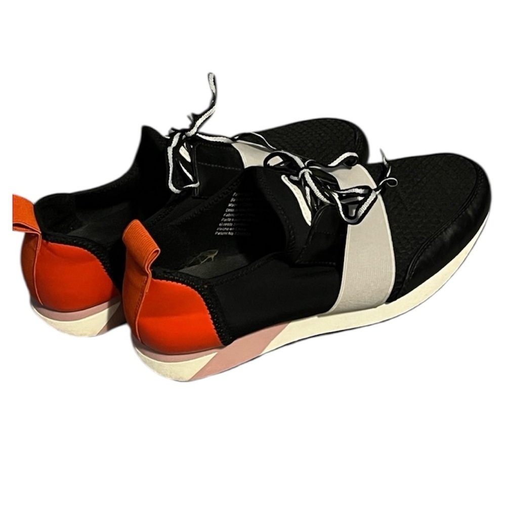 Brash | Black and Red Women's Sneakers | Size 7